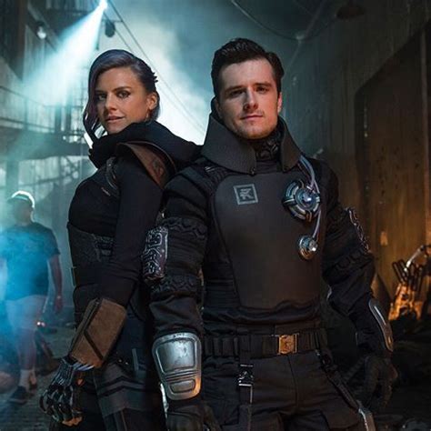 Future Man: All Episodes .
